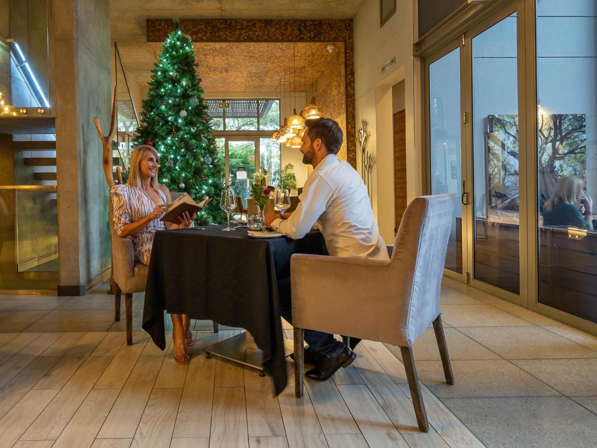 Menlyn Boutique Hotel Pretoria-Noord Extérieur photo Restaurant