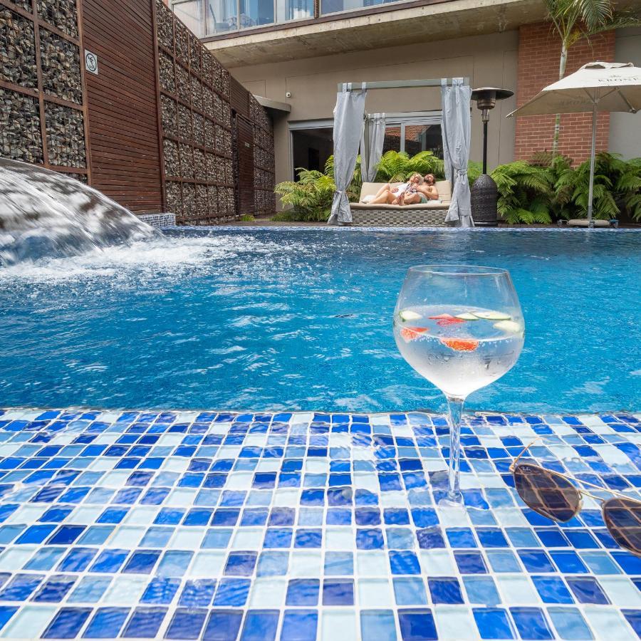 Menlyn Boutique Hotel Pretoria-Noord Extérieur photo A swimming pool
