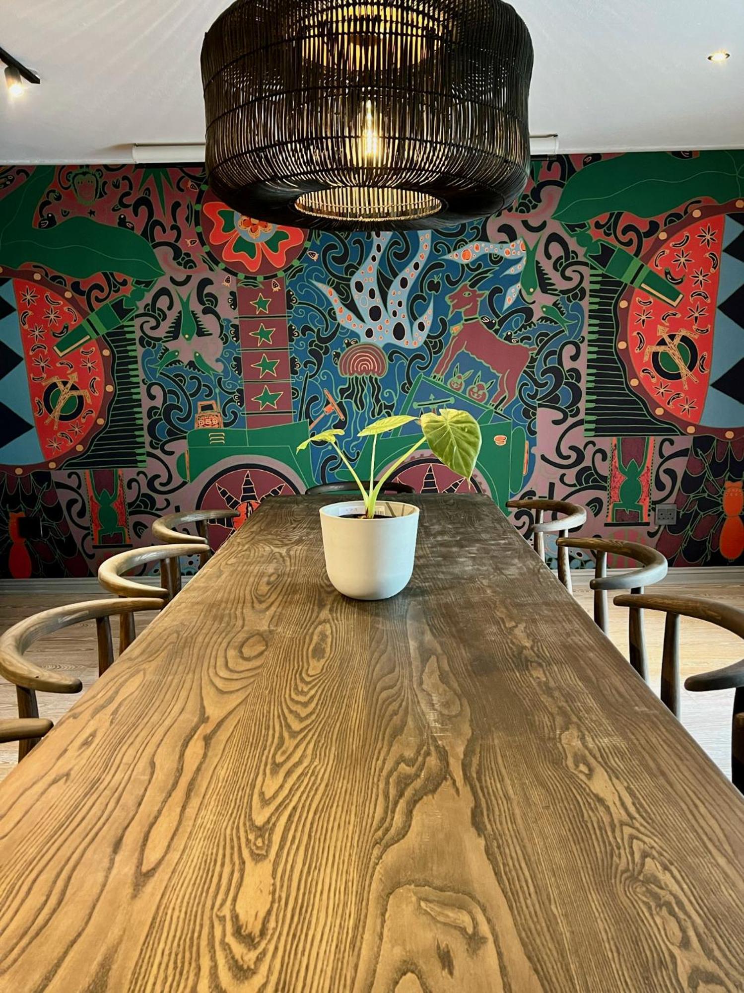 Menlyn Boutique Hotel Pretoria-Noord Extérieur photo The interior of a Starbucks Reserve store in Seattle